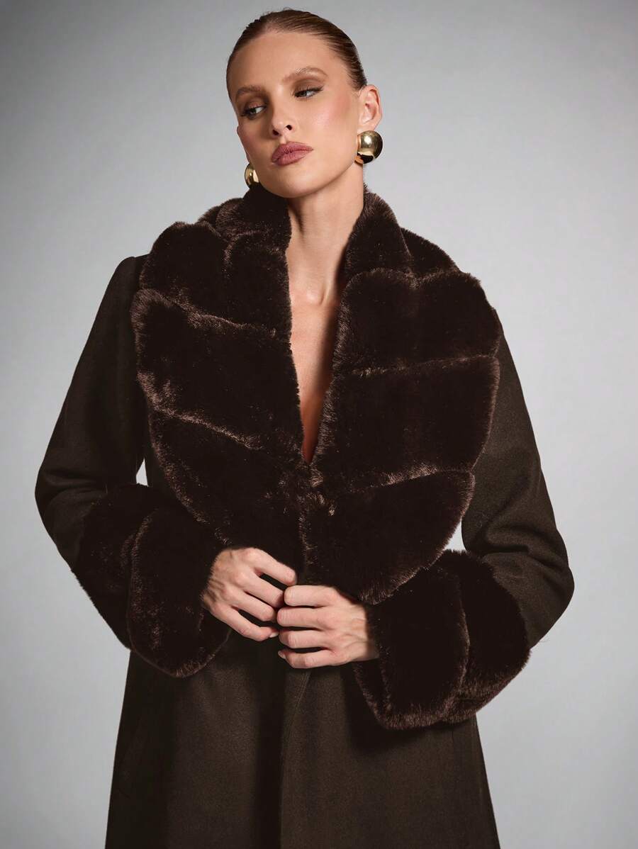 Manteau en laine duveteux avec col cascade  Image secondaire du produit