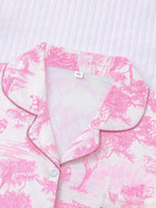 Ensemble avec motifs de la toile de Jouy