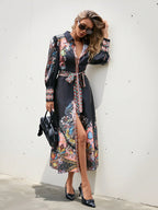 Robe longue femme imprimé tendance et satinée fluide.