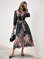 Robe longue femme imprimé tendance et satinée fluide.