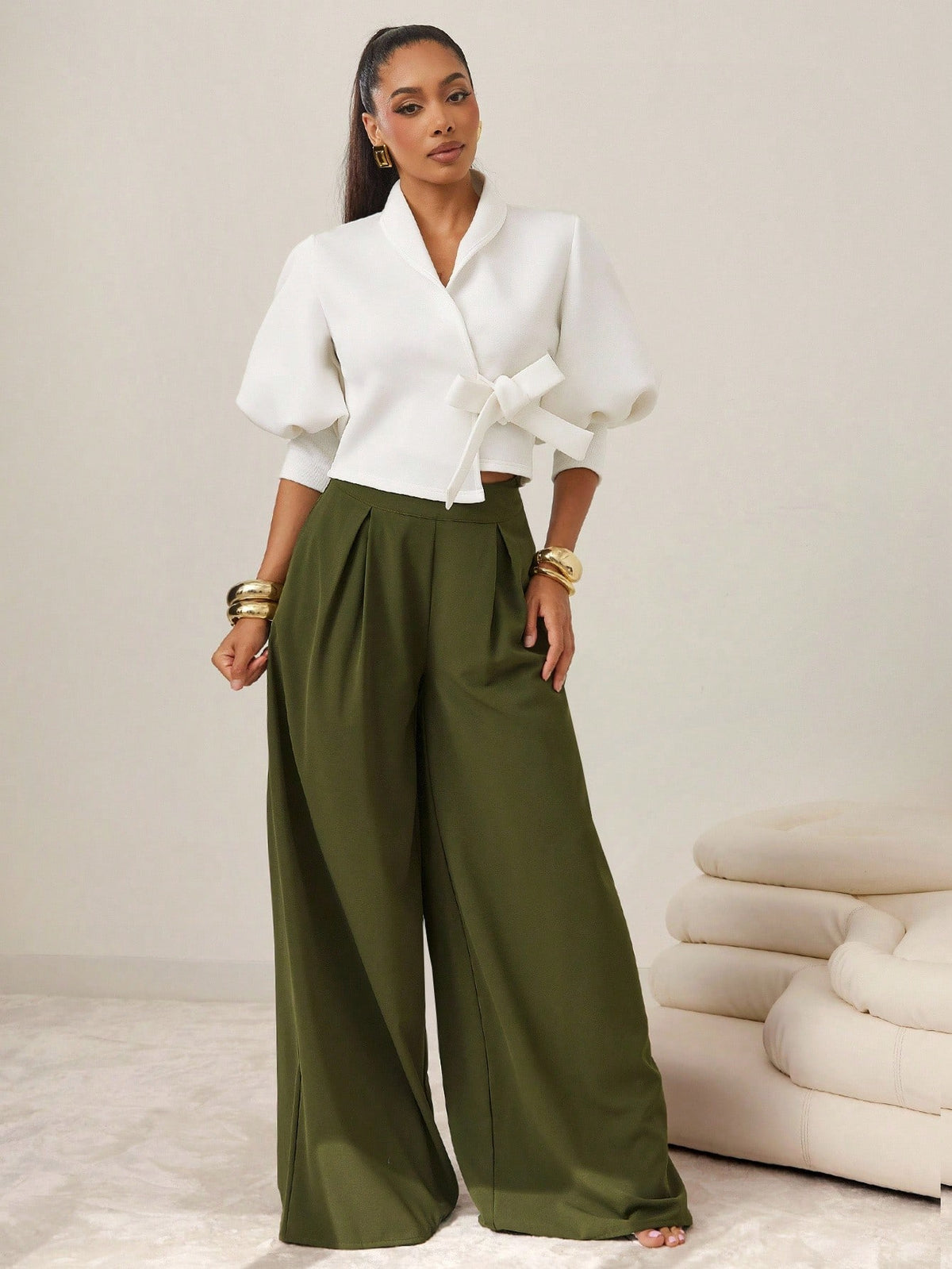 Top croisé à manches bouffantes – Lara Rose