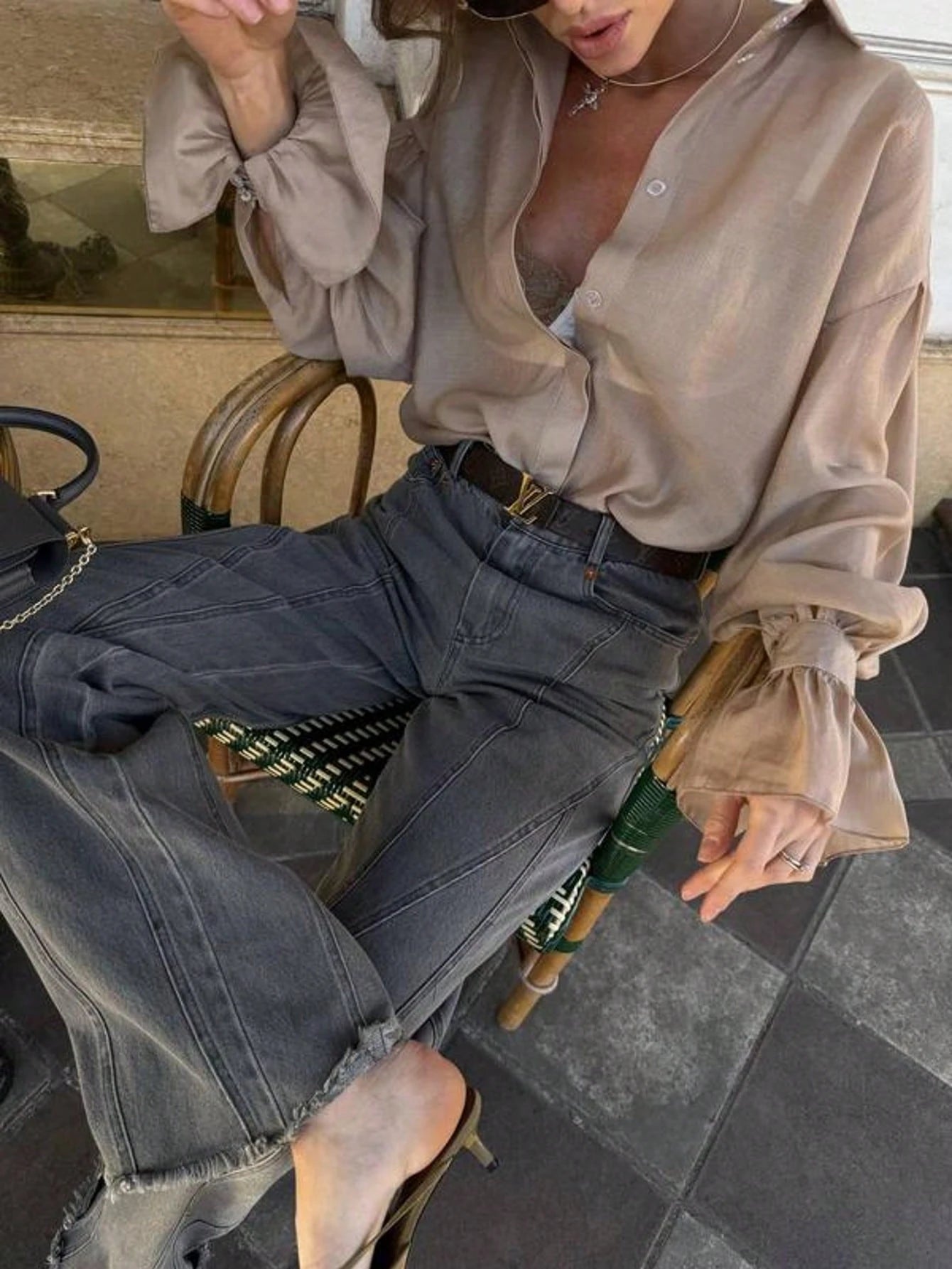 Blouse Tie& Dye à manches bouffantes.  corriger