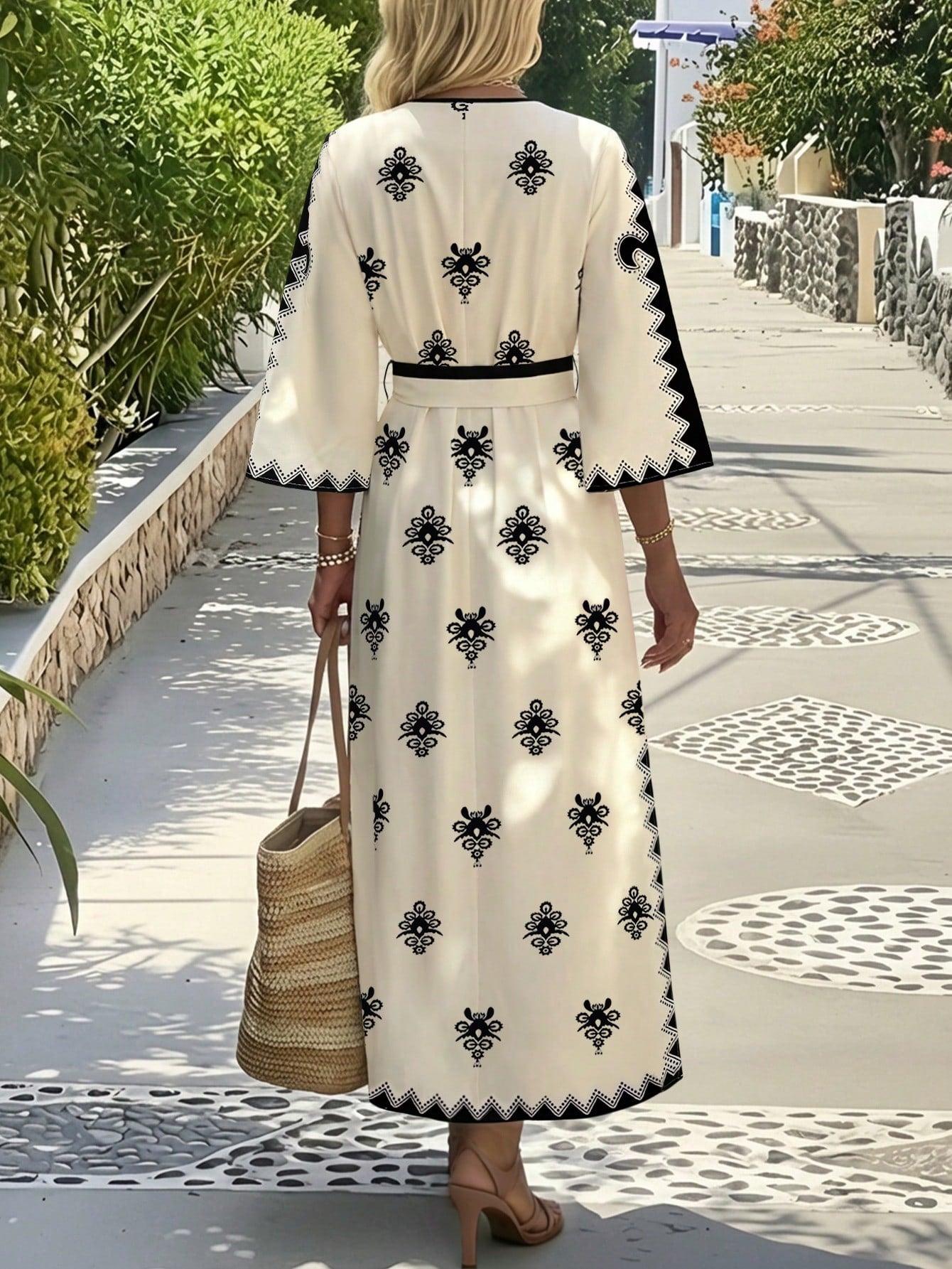 Robe maxi brodée style Kaftan-Esprit Resort chic