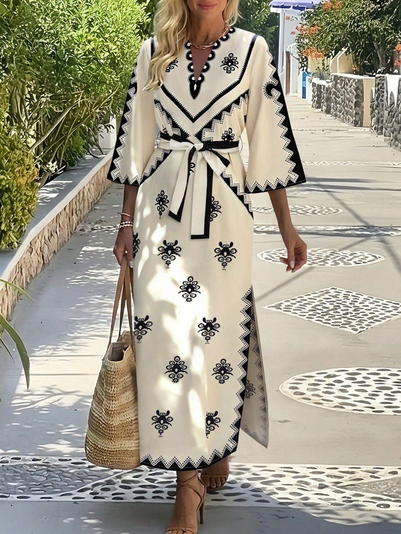 Robe maxi brodée style Kaftan-Esprit Resort chic