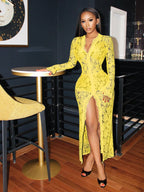 Robe moulante en dentelle glamour et sensuel.