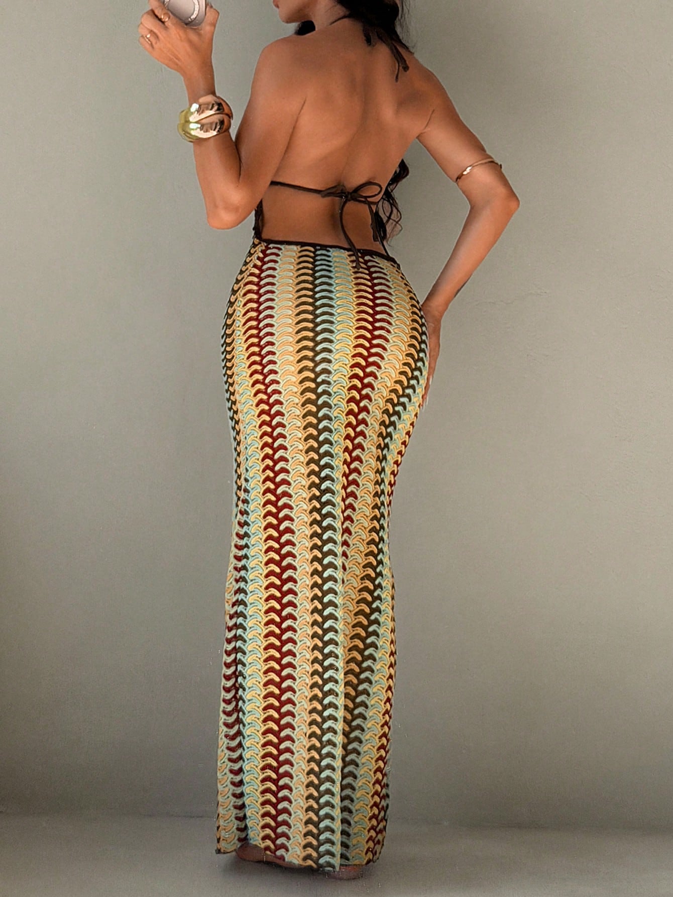 Robe de plage longue  au style bohème et balnéaire.